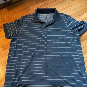 Men’s collared shirt